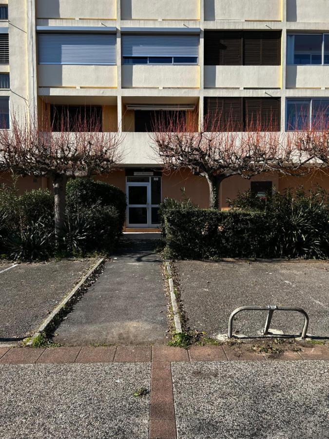 Studio Ideal Pour Cure Thermale Balaruc-les-Bains Exterior foto